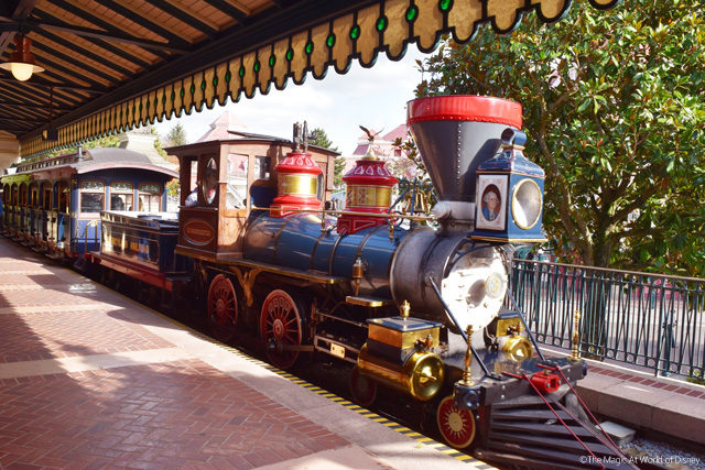 パリ ウォルトの想いを乗せた夢の旅 ディズニーランド鉄道 ワールド オブ ディズニー World Of Disney