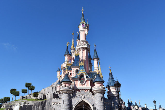 パリ おとぎの国へのエントランス 眠れる森の美女のお城 ワールド オブ ディズニー World Of Disney